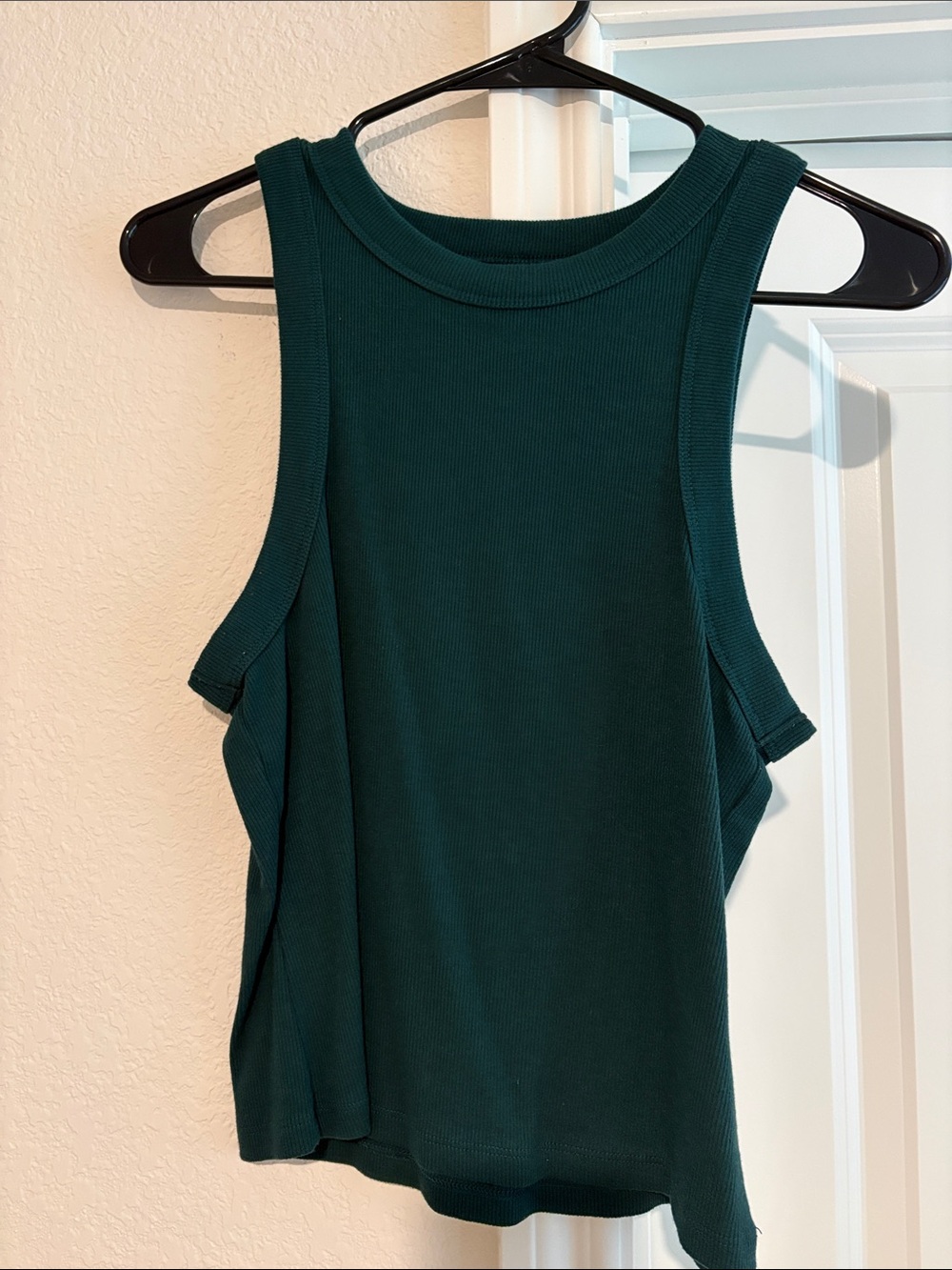 Sleeveless Ribbed Tank Top - Forest Green
